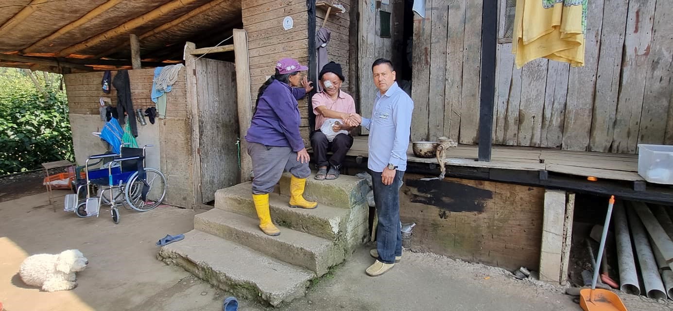 ENTREGA DE AYUDA ECONOMICA 