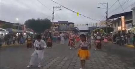 PARTICIPACIÓN DEL GRUPO DE DANZA EN EL QUINCUAGESIMO ANIVERSARIO DE CANTONIZACION DE PALORA